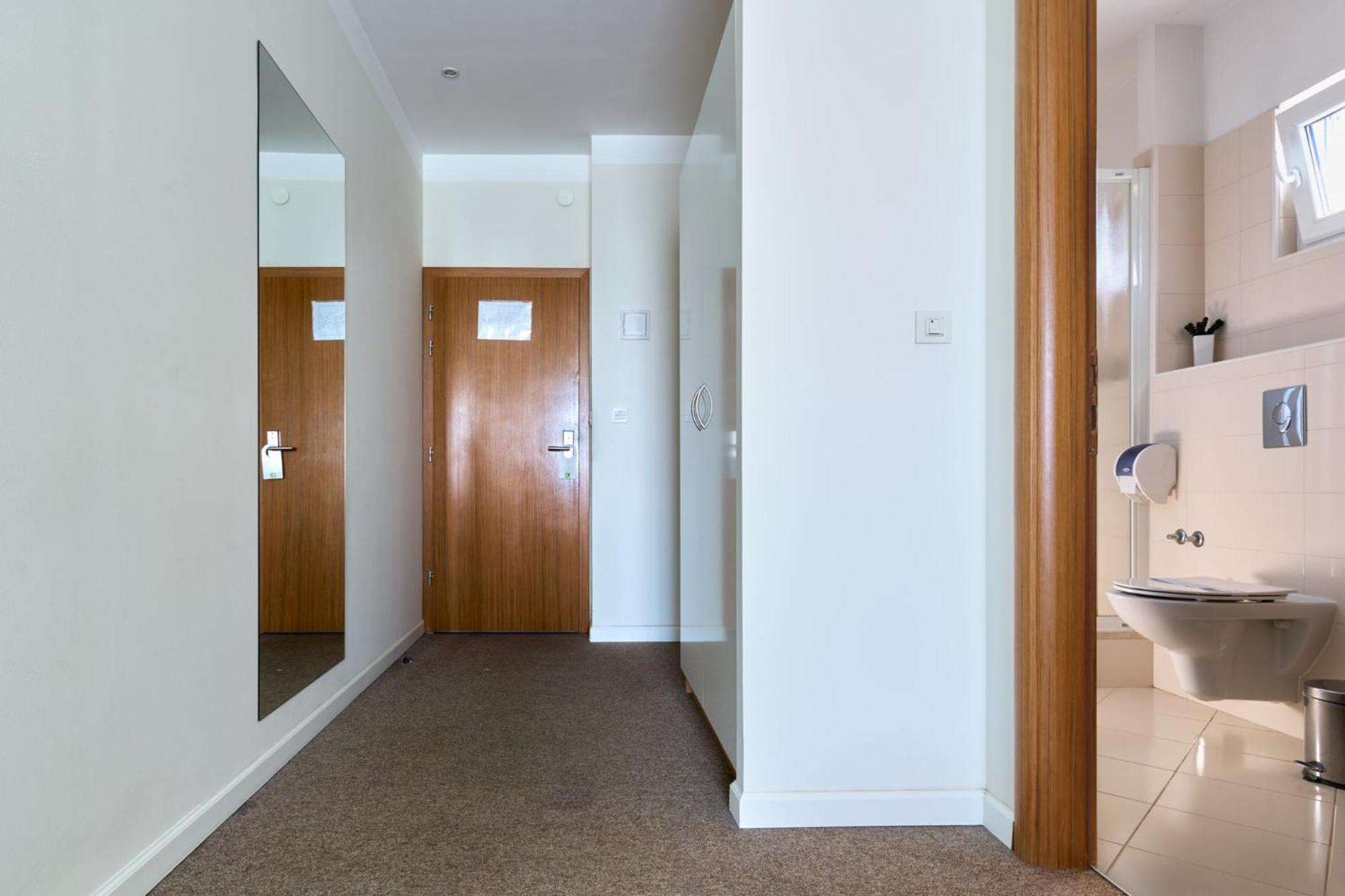 Hotel Phoenix Velika Gorica Bagian luar foto