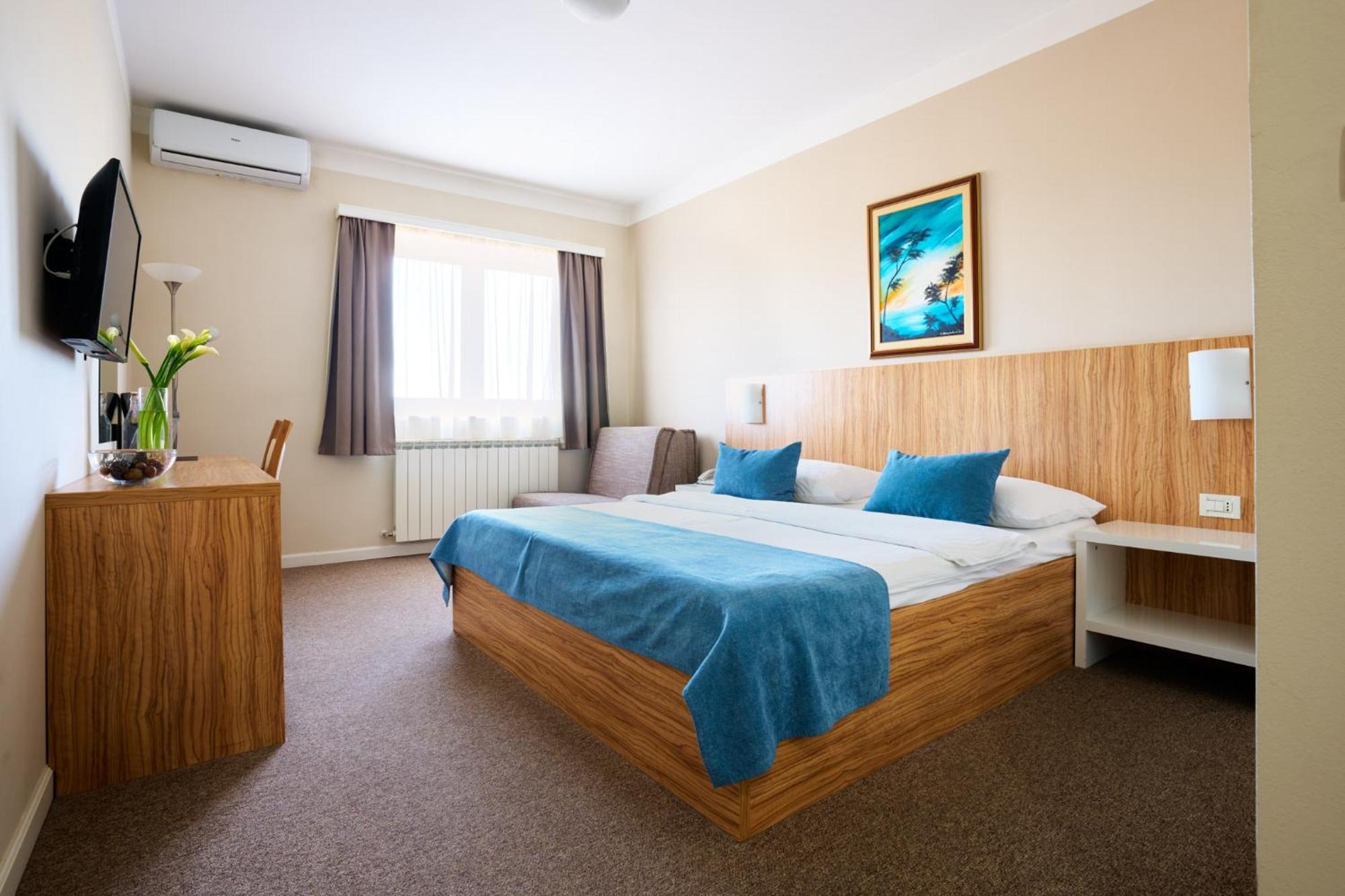 Hotel Phoenix Velika Gorica Ruang foto